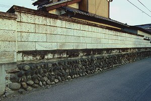 Blocks on cobbles